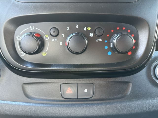 Vivaro 2,9t 1.6 CDTI  KLIMA NAVI PDC NSW TEMPOMA