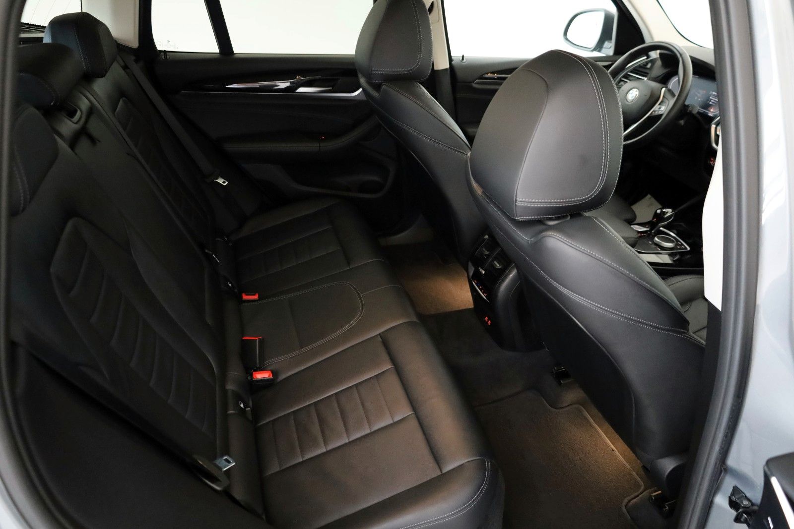 Fahrzeugabbildung BMW X3 xDrive 20 d,Leder,Navi,LED,SH,360°Kam,Keyless