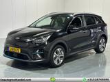 Kia Niro e-Niro ExecutiveLine 64 kWh 3 fase - Kia Niro mit Elektro-Antrieb