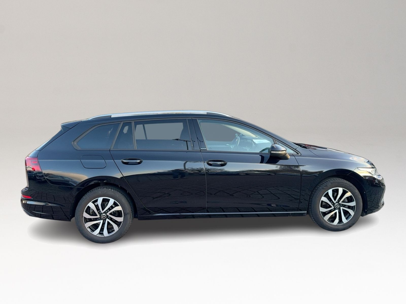 Golf Variant 1.0 TSI Active, LED, Navi, App, Shz