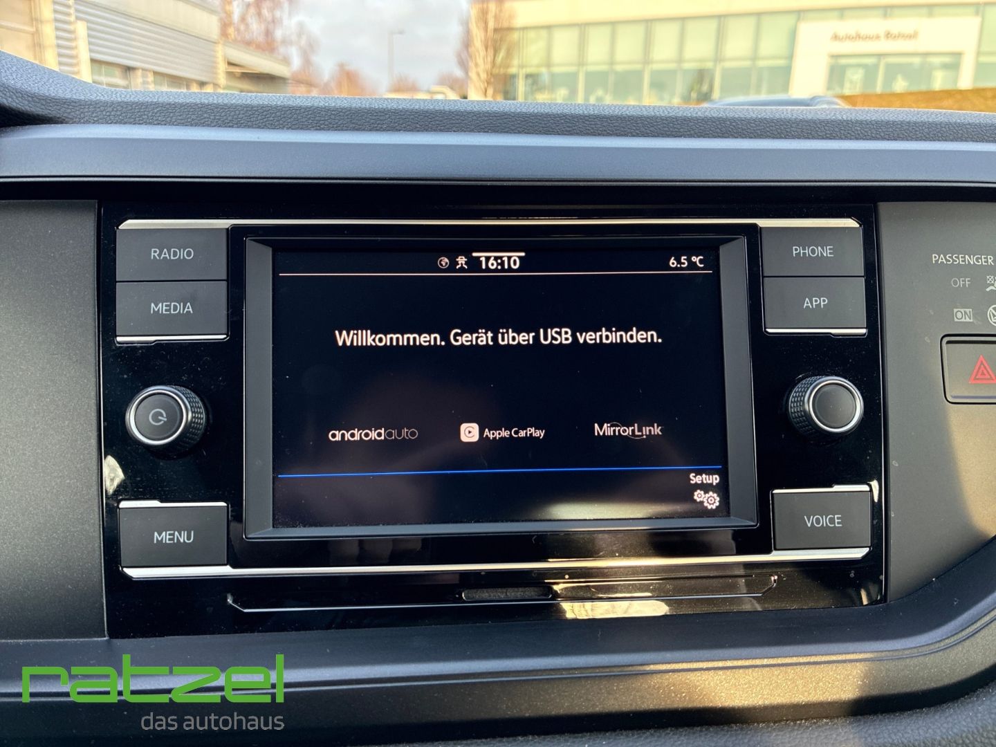 Fahrzeugabbildung Volkswagen Polo Fresh 1.0 5-Gang Digitales Cockpit LED Musi