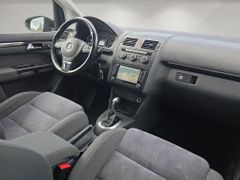VW Touran 2.0 TDI Highline DSG Xenon