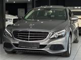 Mercedes-Benz C 180 CGI *EXCL/AVANTG.*S-DACH*LED*SHZ*TEMP*SPUR - Mercedes-Benz C 180 Gebrauchtwagen in Stuttgart