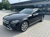 Mercedes-Benz E400d All-Terrain -HUD-Massage-Sitzbelü-GSD-360 - gebrauchte Mercedes-Benz E 400 aus dem Jahr 2019