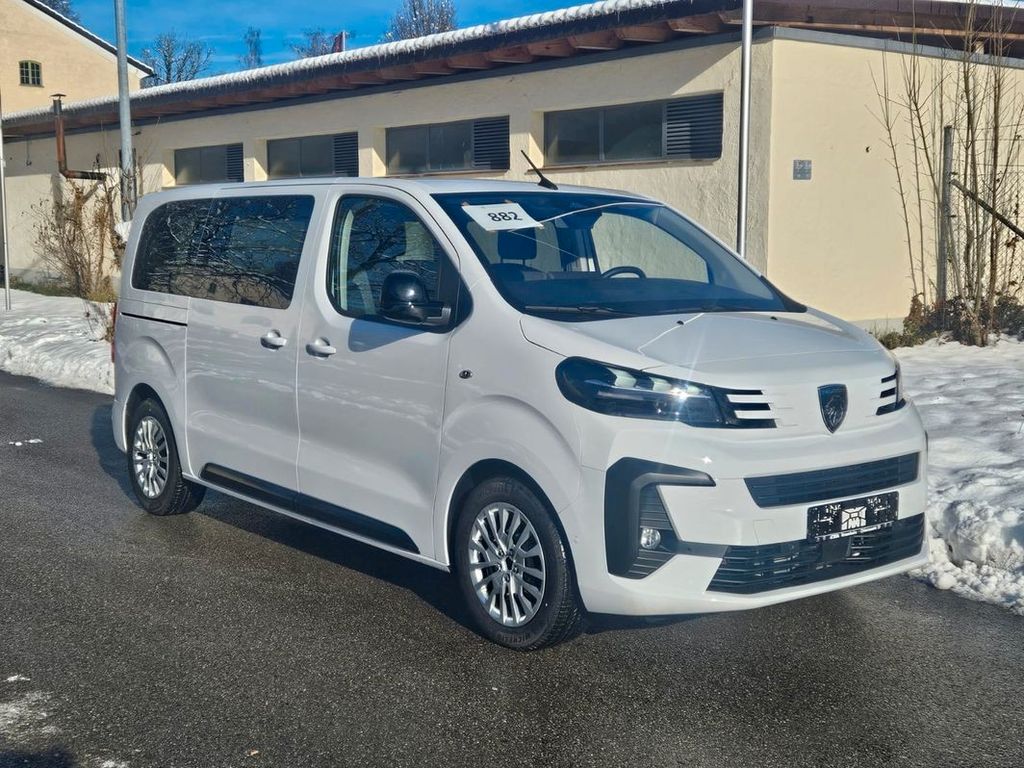 Peugeot Traveller