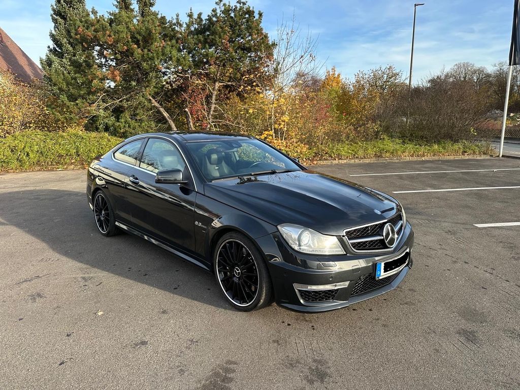 Mercedes-Benz C 63 AMG