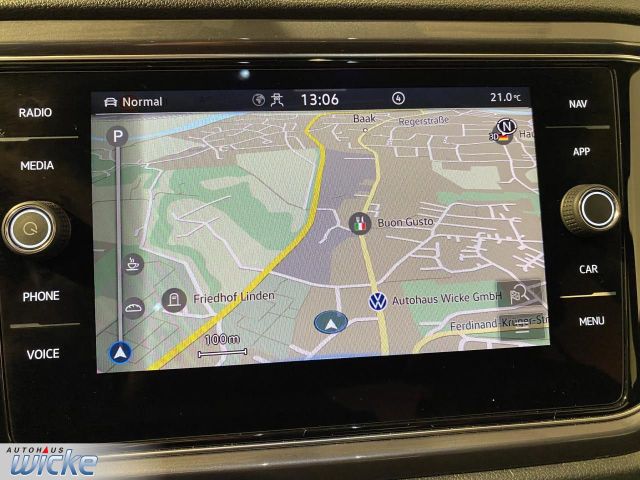 T-Roc 1.5 TSI DSG R Line NAVI KLIMA AHK LED PDC