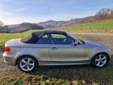 BMW 118i Cabrio - - silberne BMW 1er Reihe