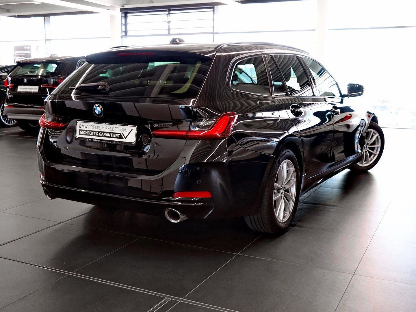 BMW 320d Touring, Head-Up foto 3