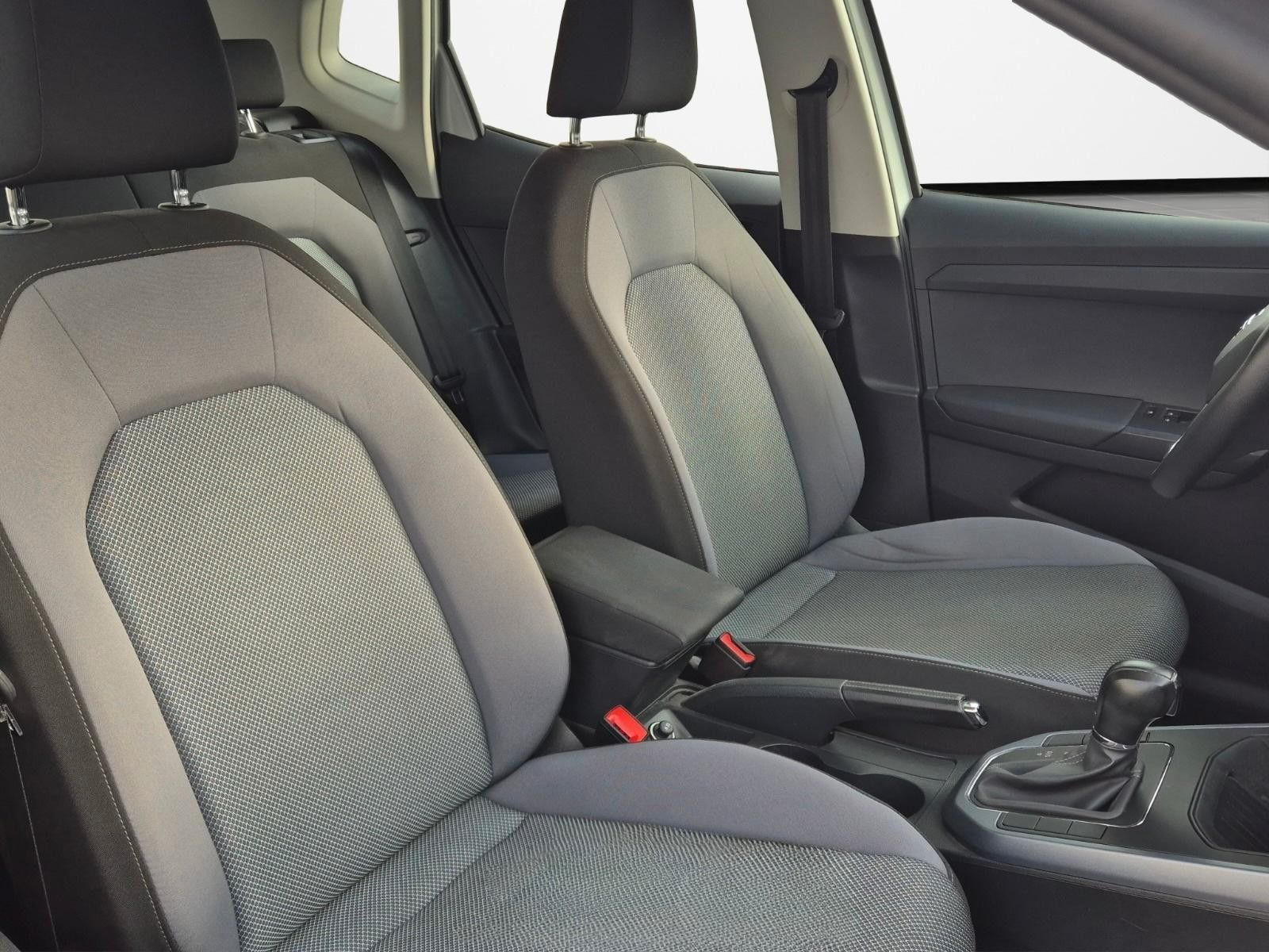 Fahrzeugabbildung SEAT ARONA STYLE DSG LED GRA APP ALU ALLWETT