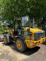 CAT 906M , orig. 3.400h, dt. Maschine - Angebote