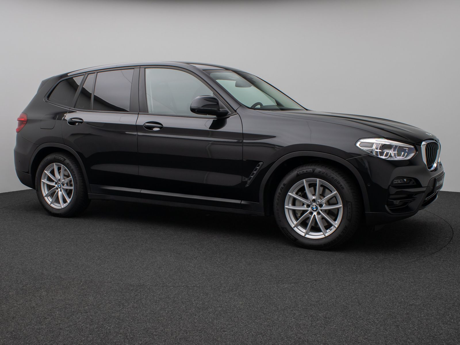Fahrzeugabbildung BMW X3 xD30e 360° HUD DAB HiFi Leder Sport 18Zoll