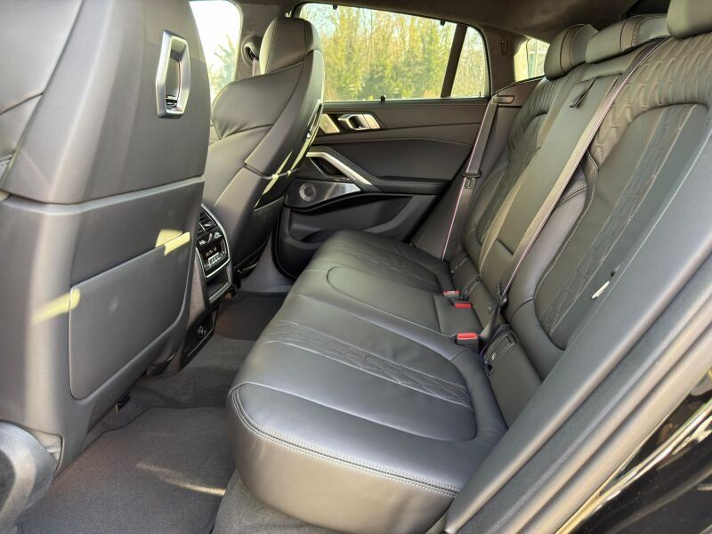 BMW X6 M60 - Bild 11