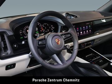 Porsche Cayenne - 11