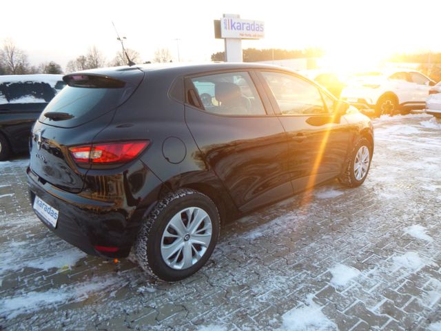 Fahrzeugabbildung Renault Clio IV Life >Navigation<