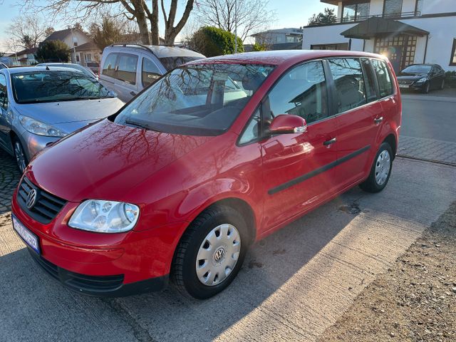 Volkswagen Touran 1.6 FSI Trendline - 140 Tsd.Km, TÜV neu