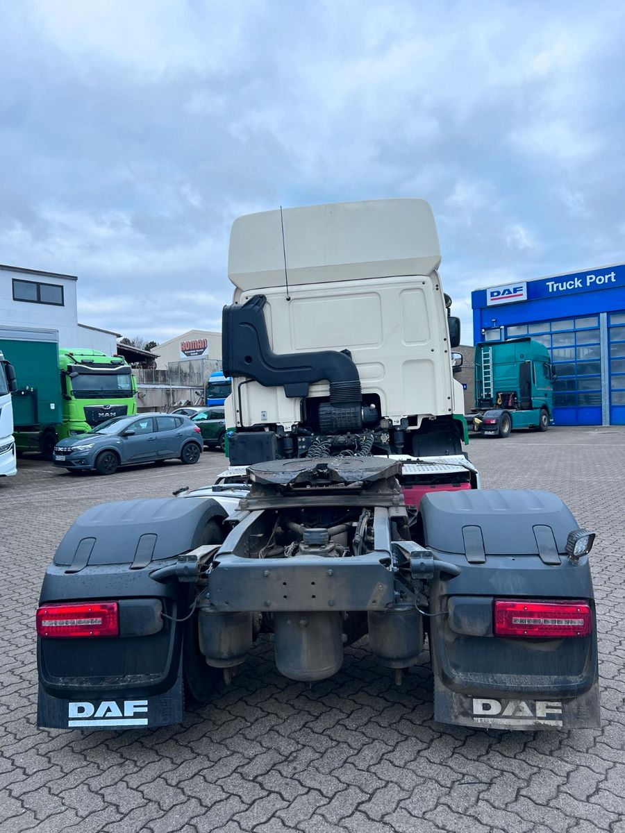 Fahrzeugabbildung DAF CF 450 FT SC, Intarder