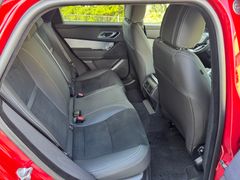 LAND ROVER Range Rover Velar 3.0 D300 R-DYNAMIC S AWD LAND ROVER Range Rover Velar 3.0 D300 R-DYNAMIC S AWD