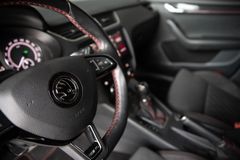 SKODA Octavia 2.0 TSI RS Combi*DSG*LED*NAVI*H&R*20"*