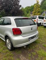 Volkswagen Polo Automatik Highline TÜV NEU - Volkswagen Polo aus 2011: Highline