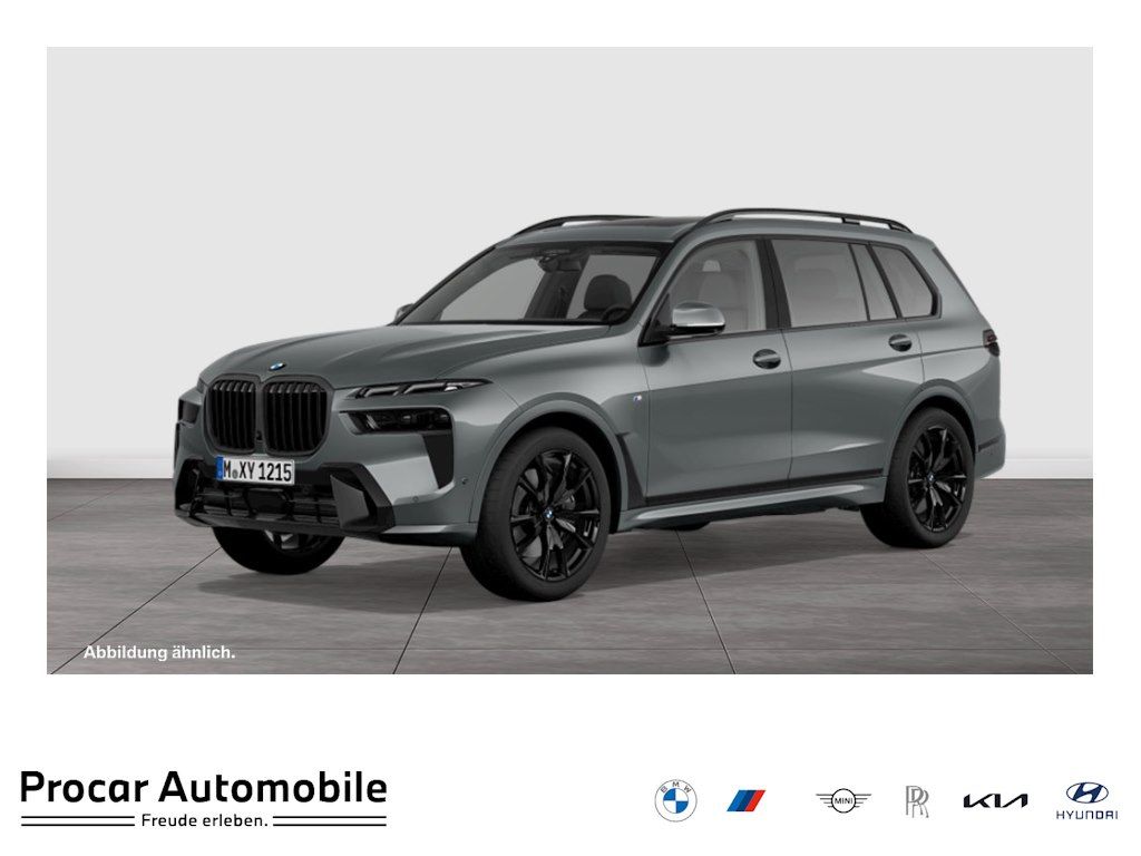 Image of BMW X7