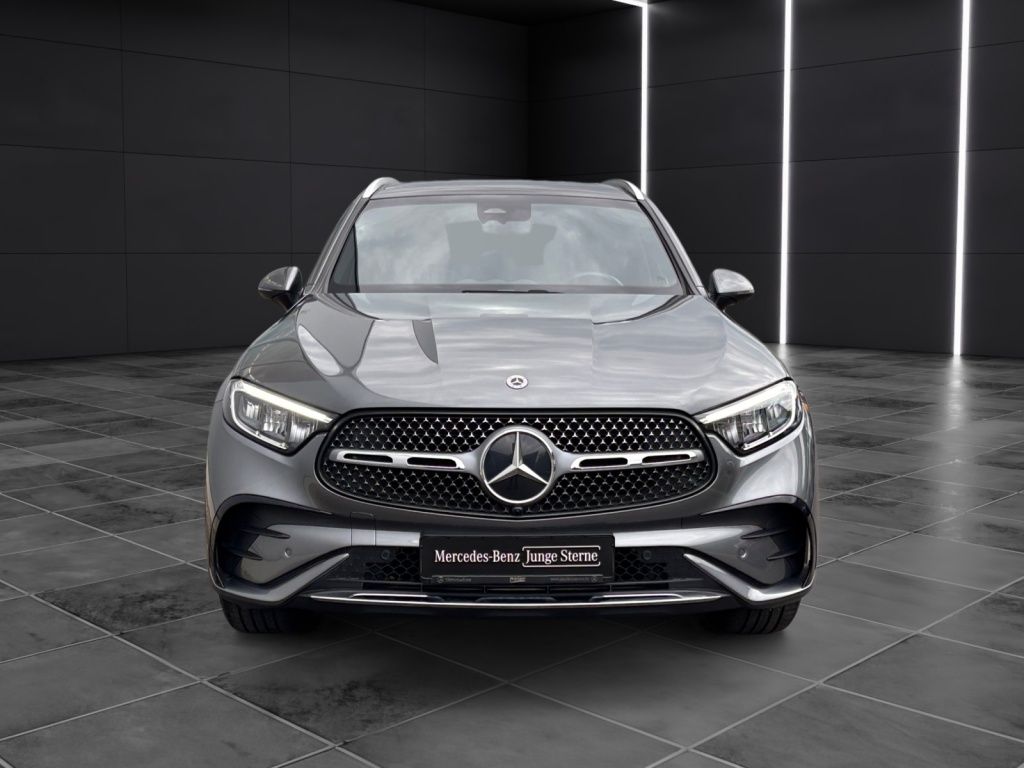 Mercedes-Benz GLC 220 d 4M AMG/LED/Panorama-SD/Kamera/AHK/ imagem 2