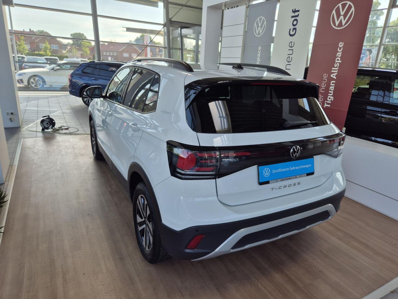 Volkswagen T-Cross ENERGY DSG KAMERA AMBI SITZH LM NAVI APP foto 5