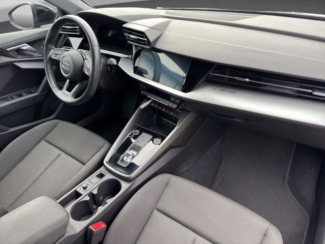 Fahrzeugabbildung Audi A3 Sportback 40 TFSI e S-tronic+LED+MMI+CarPlay