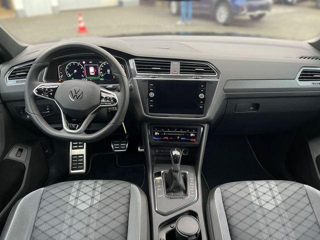 Tiguan 1.5 TSI DSG R-LINE BLACKSTYLE MATRIX+NAVI