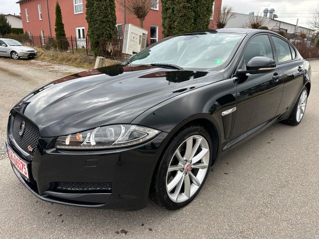 Jaguar XF 3.0 L V6 Diesel S