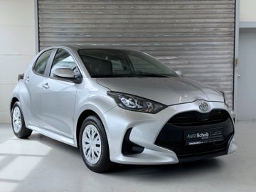 Toyota Yaris - 4