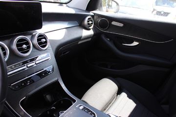 Mercedes GLC 300 - 10