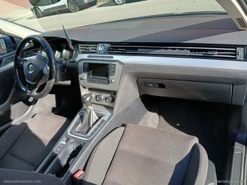 Volkswagen Passat Variant - 8