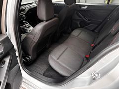 FORD Focus Turnier 1.0 ST-Line X*LED*Navi*DAB*AHK*SHZ