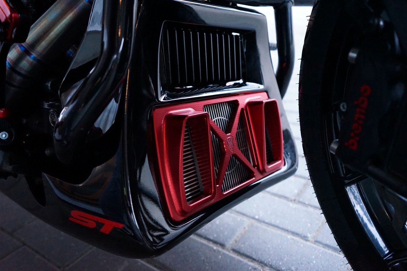 Fahrzeugabbildung Harley-Davidson Road Glide ST CVO CLUBSTYLE