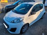 Peugeot 107  **TÜV** - Peugeot 107 aus 2014
