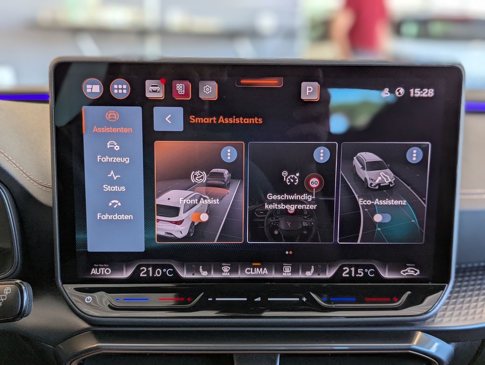 Fahrzeugabbildung CUPRA Leon 2.0 DSG Dynamic/Edge-Paket Navi AHK 5J-Gara