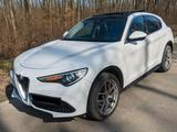 Alfa Romeo Stelvio 2.0 Turbo 16V 206kW First Edition AT... - Alfa Romeo Stelvio First-Edition mit Benzin-Antrieb