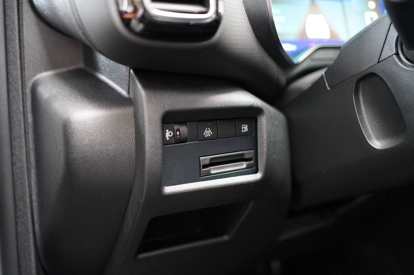 Fahrzeugabbildung Citroën C5 Aircross Plug In Hybrid 225 C-Series Navi DAB