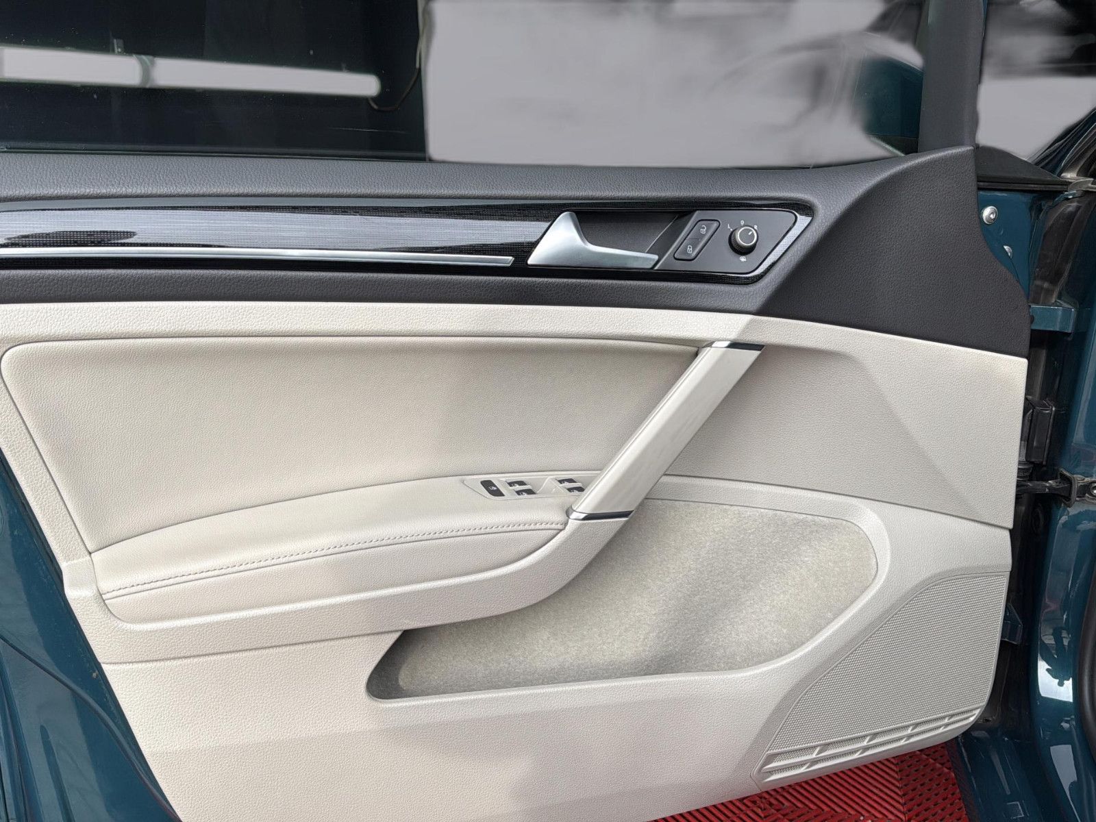 Fahrzeugabbildung Volkswagen Golf VII Variant Highline BMT/ kein Ablue