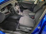 Skoda Octavia Combi 1.5 TSI DSG Style*Navi*Pano*Matrix - Skoda Octavia: Blau