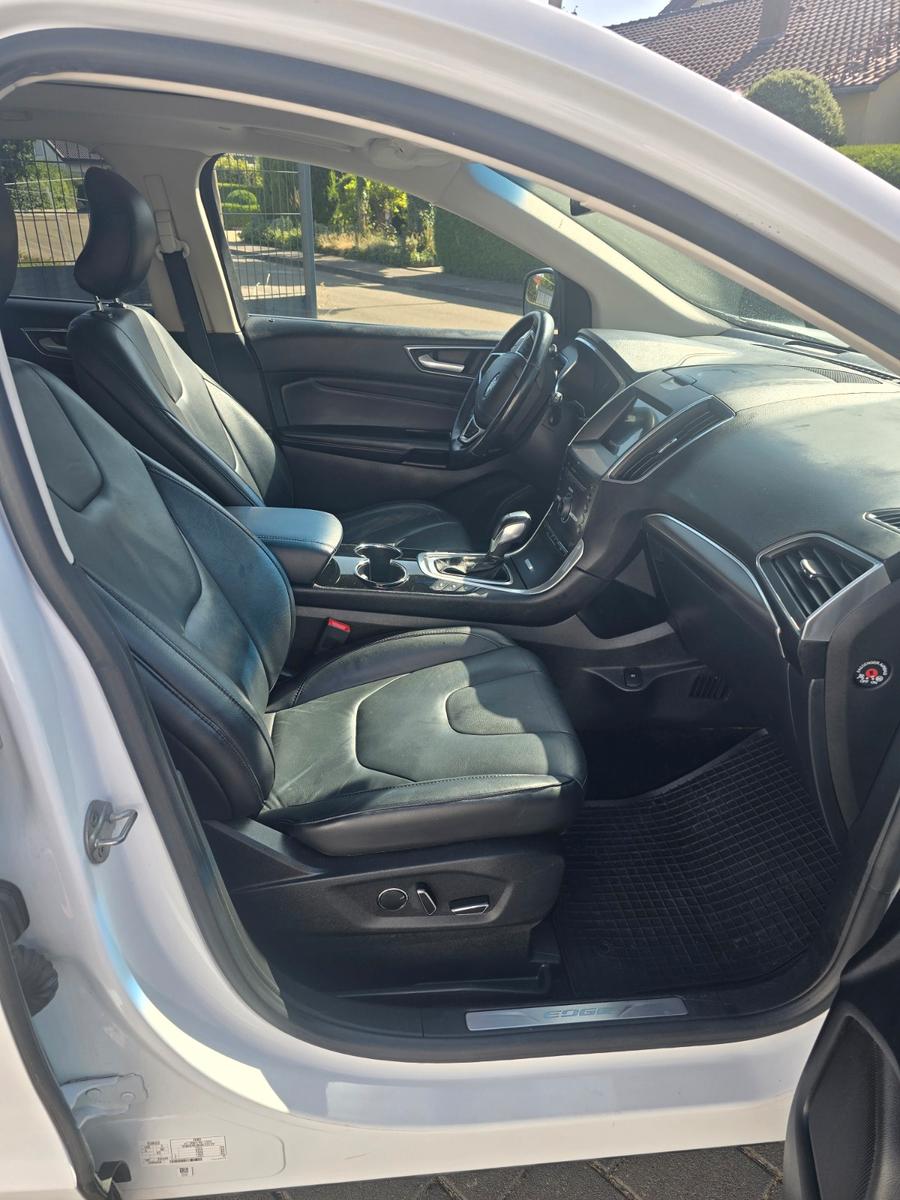 Ford Edge 2,0 l TDCi Bi-Turbo 4x4 Titanium Autom