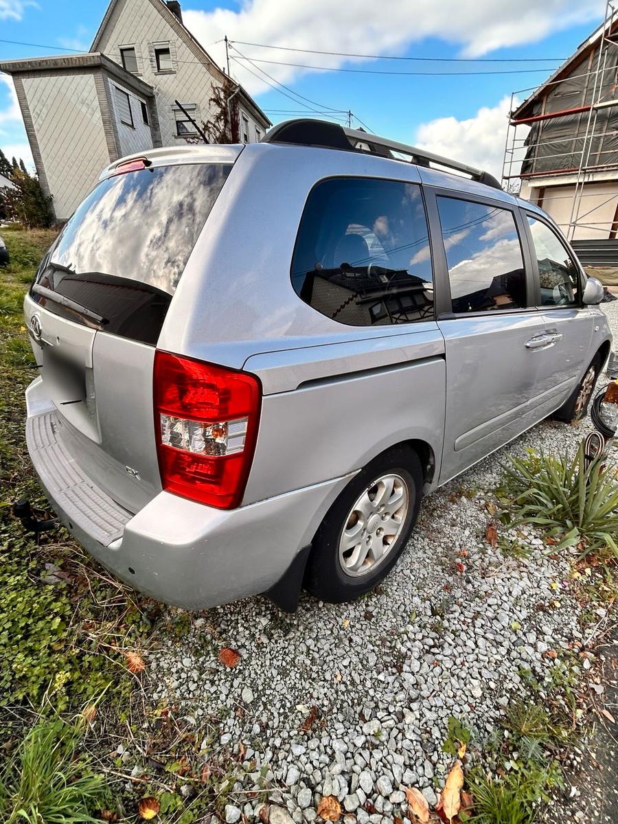 Kia Carnival 2006 — photo 7