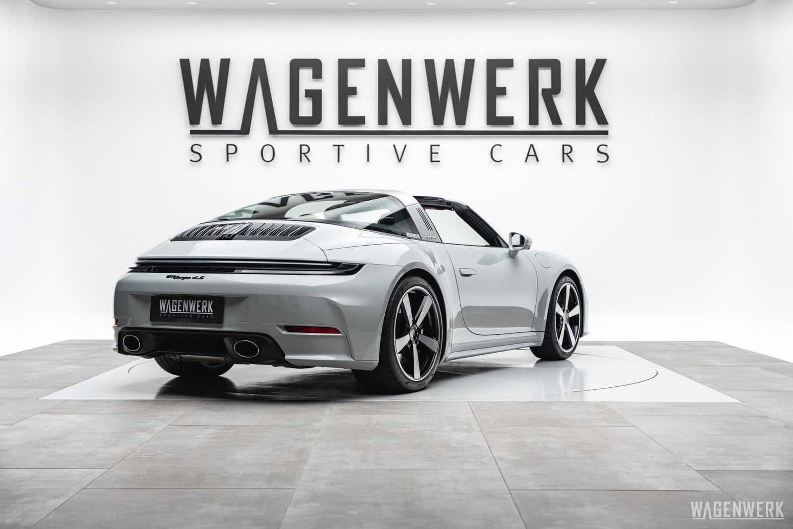 Porsche 911 992.2 Targa 4S PTS CLASSICGRAU SPORTDESIGN B imagem 3