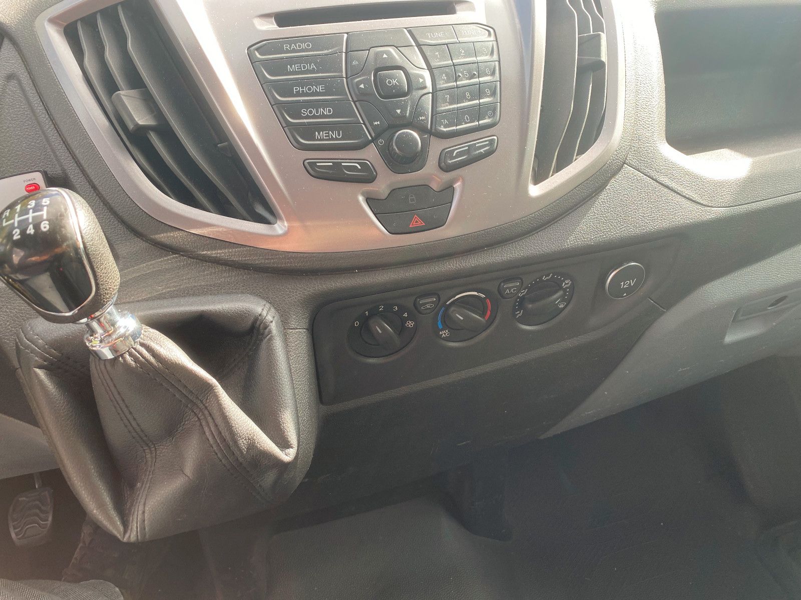 Fahrzeugabbildung Ford Transit  350 L3 Koffer mit LBW,Klima,AHK ,kamera