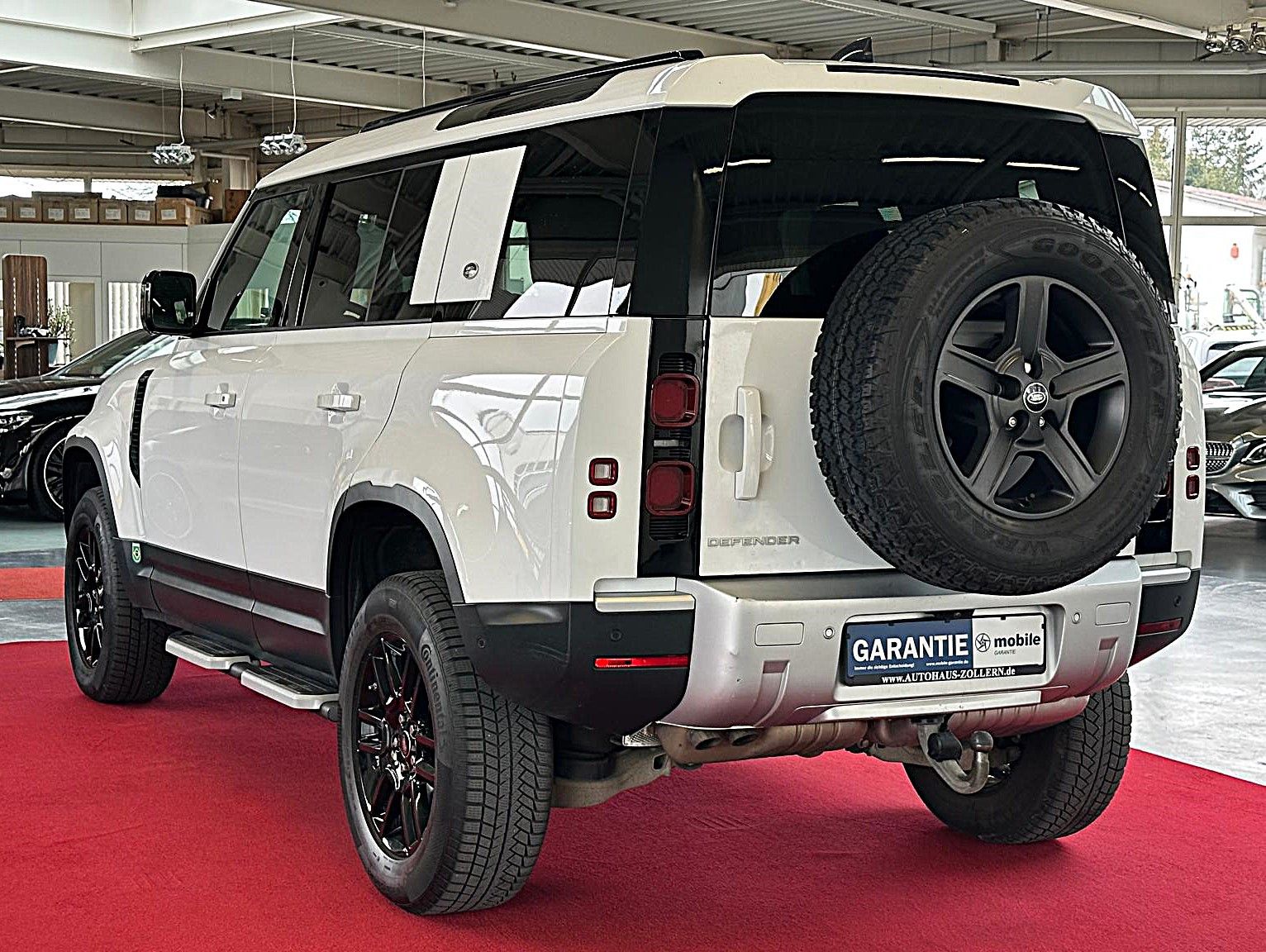 Land Rover Defender 110 X-Dynamic S /AHK/LED/LEDER/360° foto 7