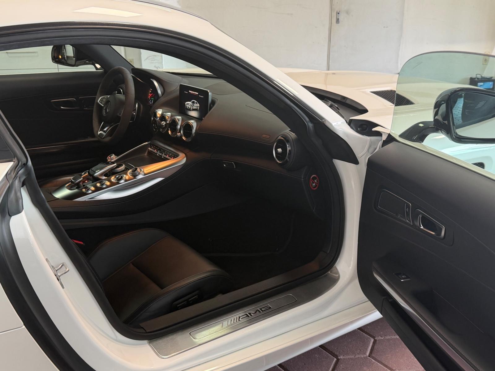 Mercedes-Benz AMG GT S Coupe V8*ACC*PERFORMANCE*BUR*DYNAMIC+