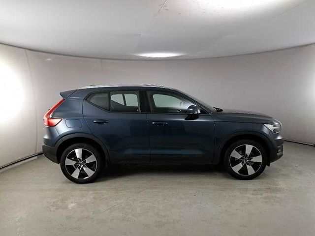 Volvo VOLVO XC40 T3 automatico Momentum Pro