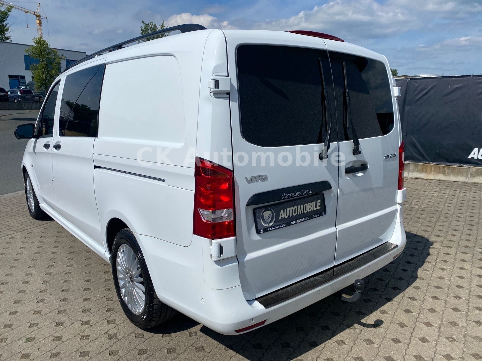 Fahrzeugabbildung Mercedes-Benz Vito Mixto 119 lang Autom./5 Sitze/Navi/LED/Kam
