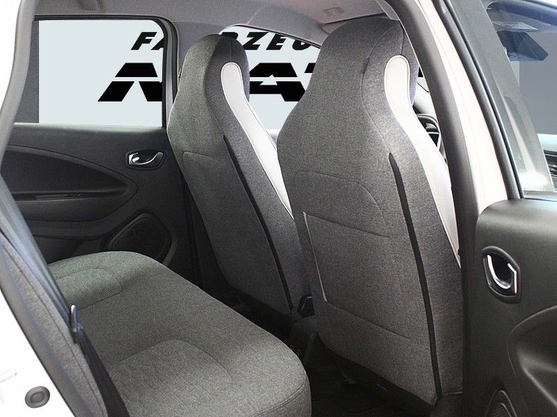 Fahrzeugabbildung Renault ZOE Z.E. 50 R135 Experience *inkl. Batterie!!*